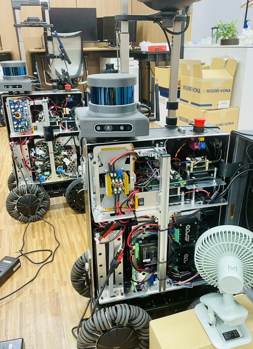 視覚障がい者向けのナビゲーションロボット