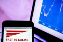 【6日続伸】ファーストリテイリング（9983）の株価は前日比+1.79％の上昇で6日続伸。配当利回りは0.91％（2025年11月26日・株式取引概況）