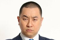 レイザーラモンRG 愛車のホンダ「CB1100R」と2ショット！「あ～…カッコ良すぎる」「子供の頃の憧れ」の声