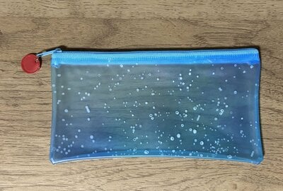 セリア、ビニールペンケース メルティークリームソーダ商品画像
