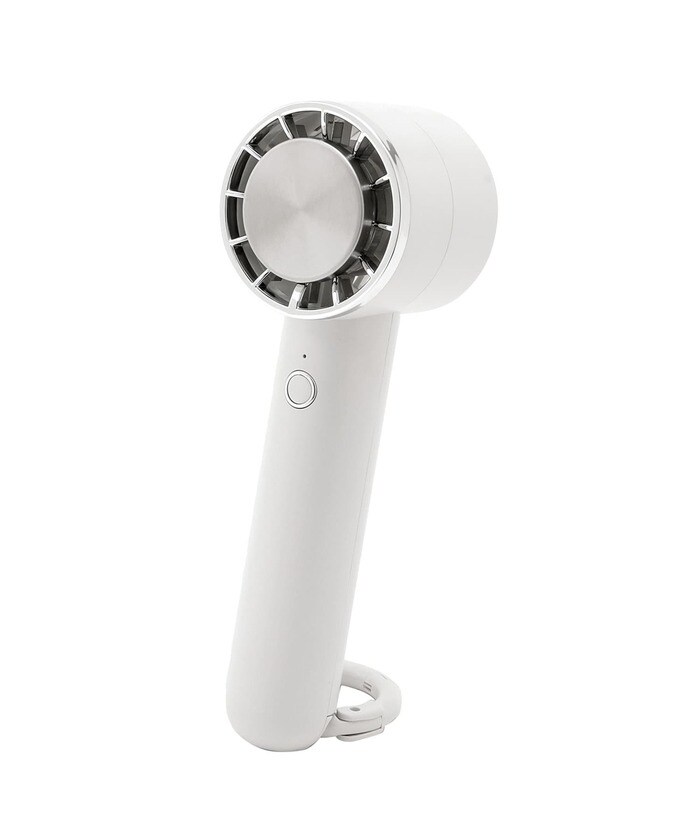 冷却プレート付きで、肌に当てればすぐにクールダウンできるハンディファン