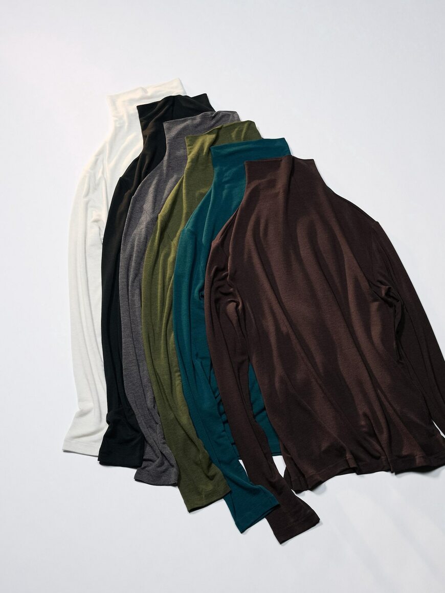 出所：ユニクロ公式　極暖ヒートテックカシミヤブレンドタートルネックT