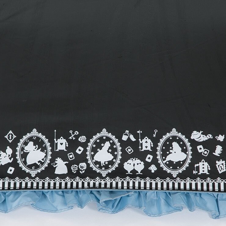 出所：しまむら　晴雨兼用　折りたたみ傘（不思議の国のアリス）