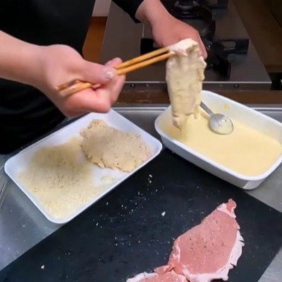 「スタミナつけて頑張れ！」と父が高校生の息子に作る【豚カツ弁当】愛情もボリュームも満点のお弁当に「豚カツは最高」の声