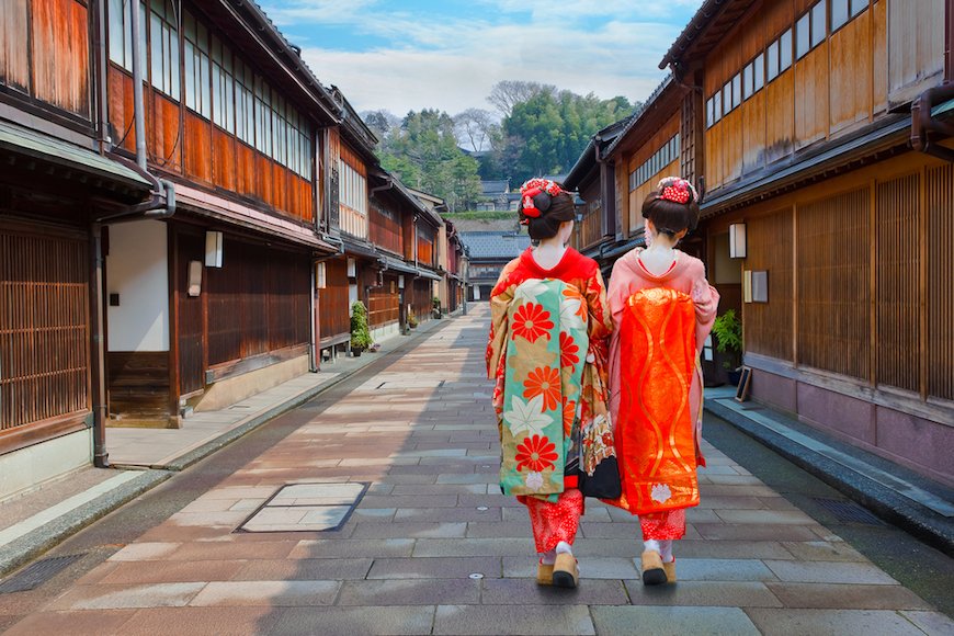 京都市の違法民泊利用者が修学旅行生を超えた！？