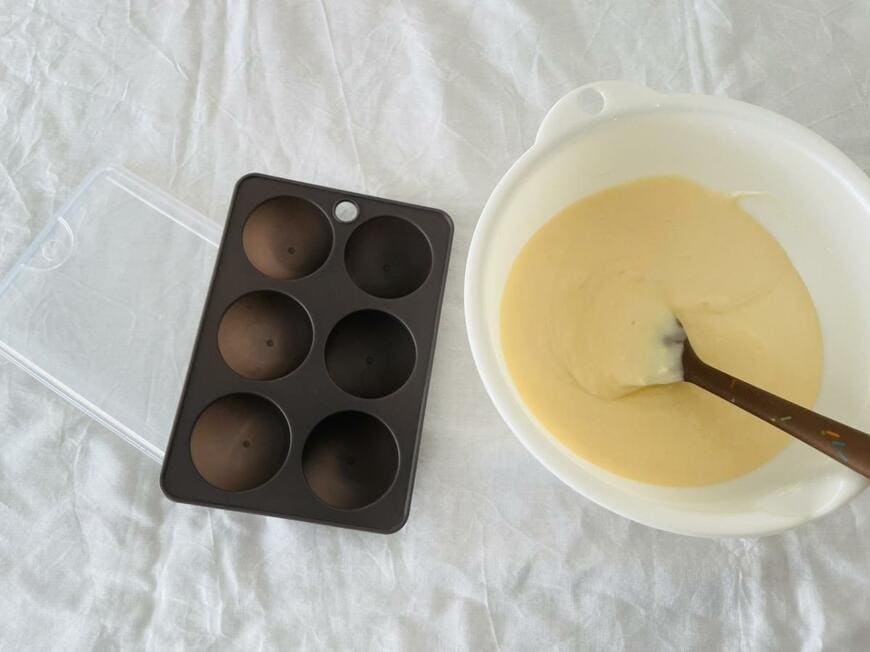 セリア　みそ玉ストッカー