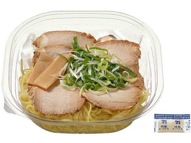 チャーシュー5枚のせ冷し醤油ラーメン