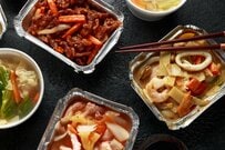 あまりにも「異世界すぎる食卓」　思わず見入ってしまう光景に「ワクワクする」