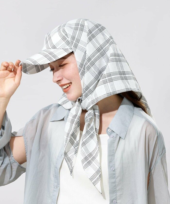 「UVスカーフ付きキャップ（1650円）」