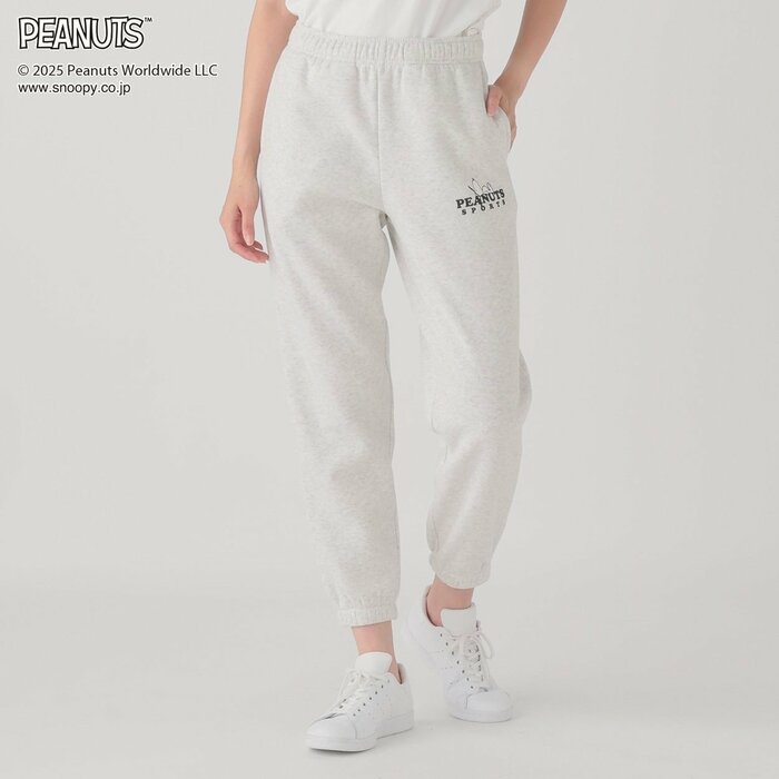 「野暮ったさ」を感じさせない、すっきりとしたシルエット