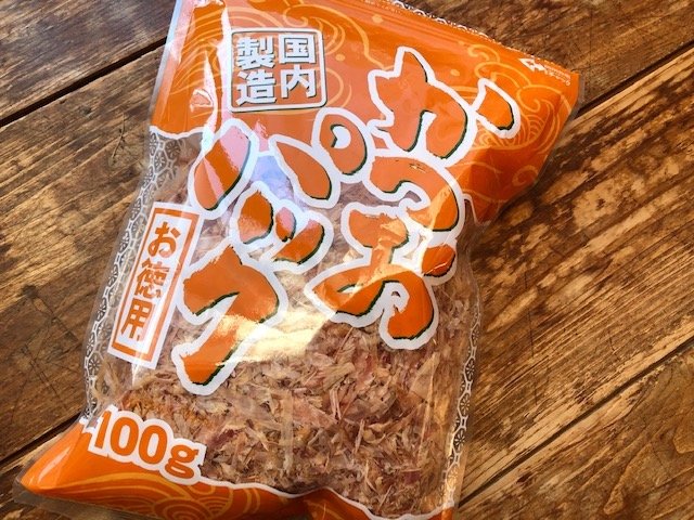 業務スーパー『国内製造　かつおパック（お得用）』（筆者撮影）