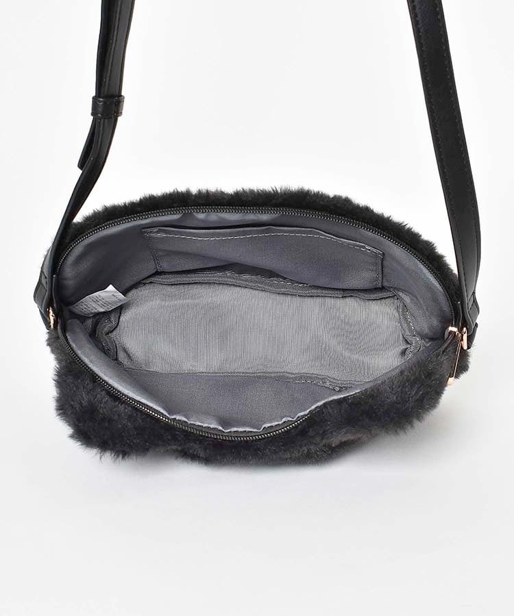 出所：ブルーブルーエ公式　ネコショルダー