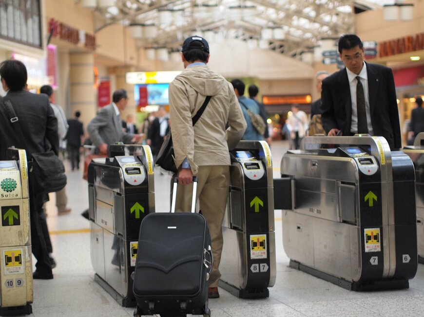 【クレカのタッチ決済乗車】江ノ島電鉄だけじゃない！全国の対応する交通機関をカードブランド別に調べてみた