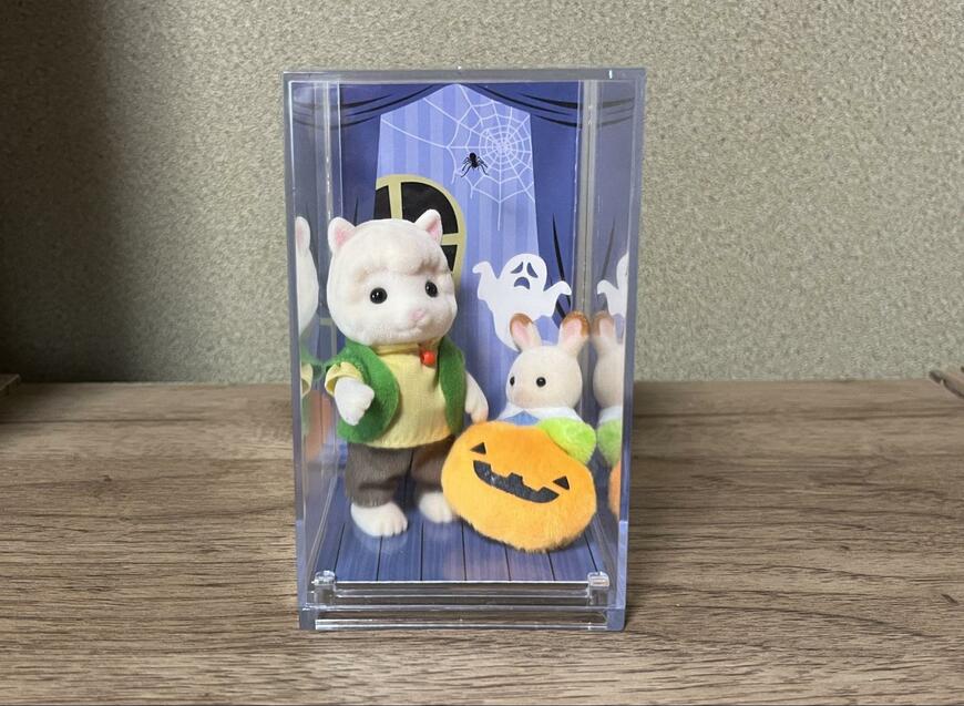 セリア、M-05547 HW背景付き ディスプレイボックス YX・ハロウィンぬいぐるみ小物ミニぬい