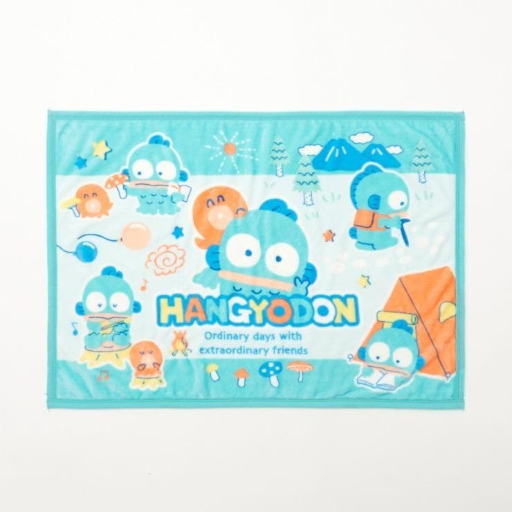 しまむら、ポーチ付ブランケット（ひざ掛けサイズ・サンリオキャラクターズ）画像