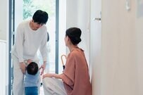 築50年団地暮らし【狭い玄関】整理整頓＆簡単DIYで〈オシャレで快適な空間〉に変身させる秘訣とは？