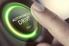 日本は出遅れ必至の自動運転大競争時代～最新動向まとめ