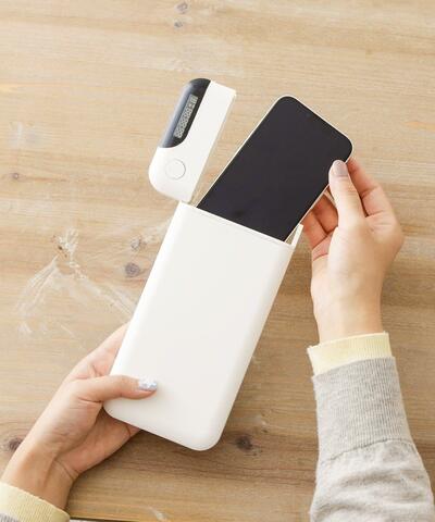 3COINS、スマホロッキングケース商品画像