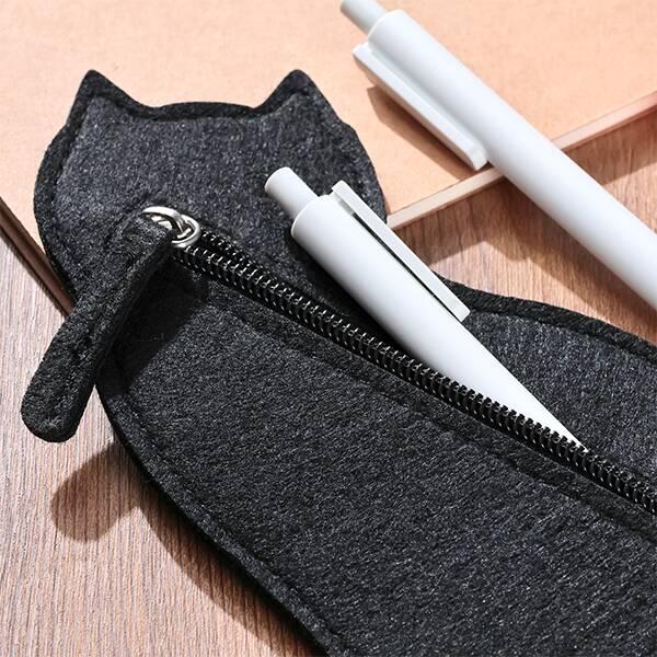 ハロウィン黒ネコペンケース