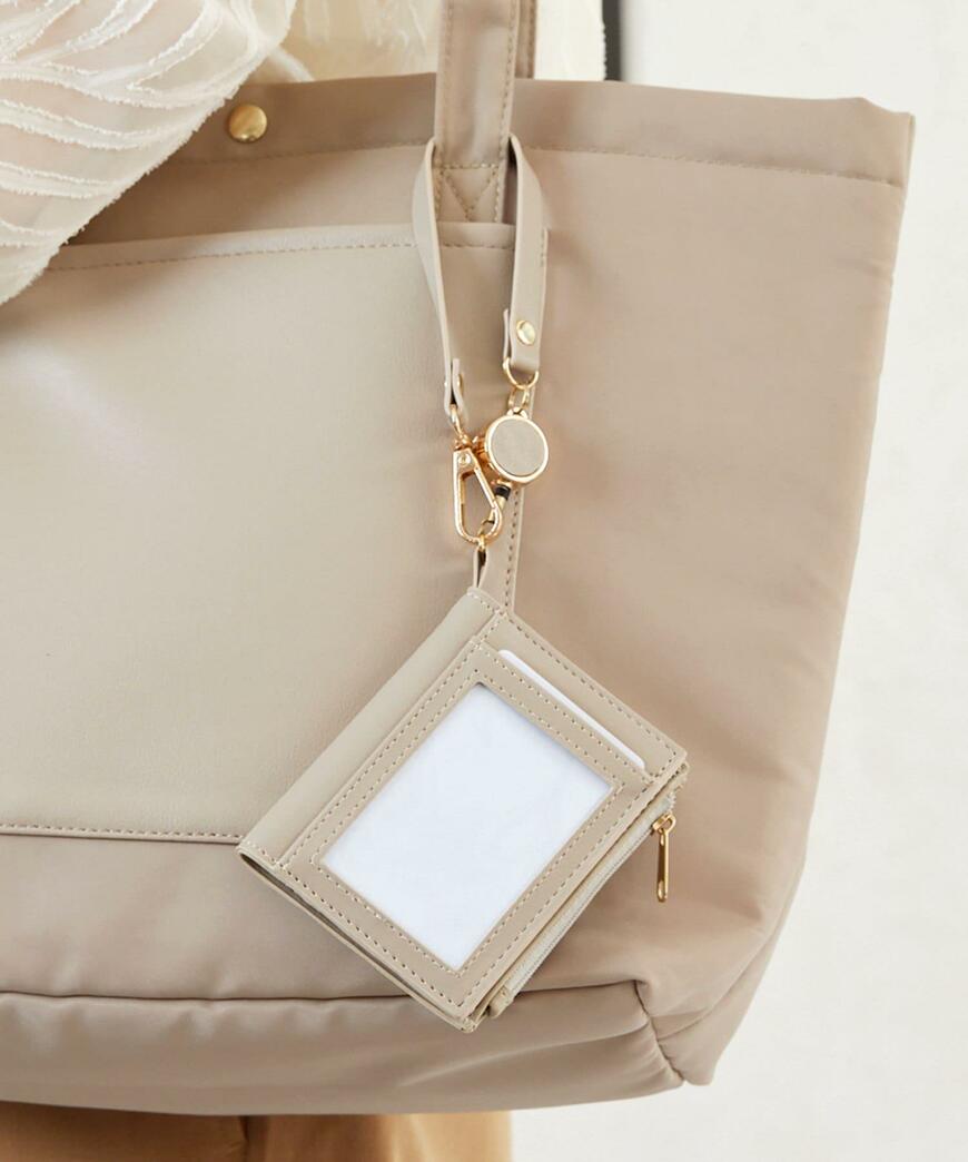 出所：パルグループ公式ファッション通販サイト 3COINS ミニマルウォレットカードケース