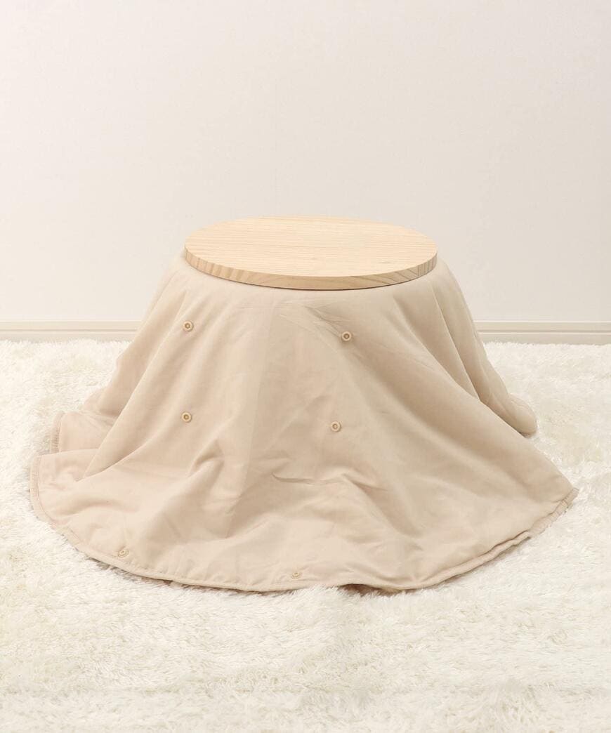 3COINS、猫用こたつの画像