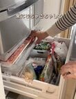 「そんなワザがあったなんて！」ごちゃつきがちな〈冷凍庫〉→ニトリと100均でスッキリ整う！「すごくコンパクト！」と話題