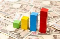 年収が増えても「手取り」は増えない…過去10年間の「年収」と「国民負担率」を比較