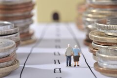 年金はちゃんと貰えるの？老後の不安が加速するなか「夫婦でやめたこと」