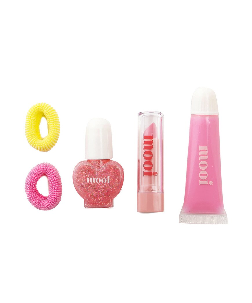 出所：パルグループ公式ファッション通販サイト 3COINS　コスメ3点セット