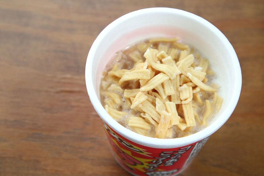 トッピング済のブタメン。美味しさはいかに…