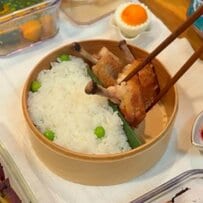 【天才すぎる】妻が夫に作る「お花畑のチューリップ弁当」　まさかの発想に思わず二度見