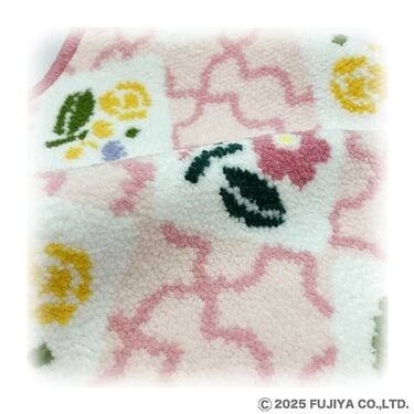 新作ペコちゃん2200円シェニール織り」不二家の花柄タオルが上品「巾着