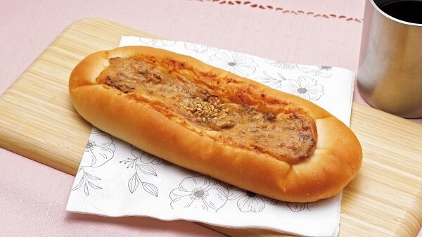 ローソンストア100の新商品：プルコギマヨパン