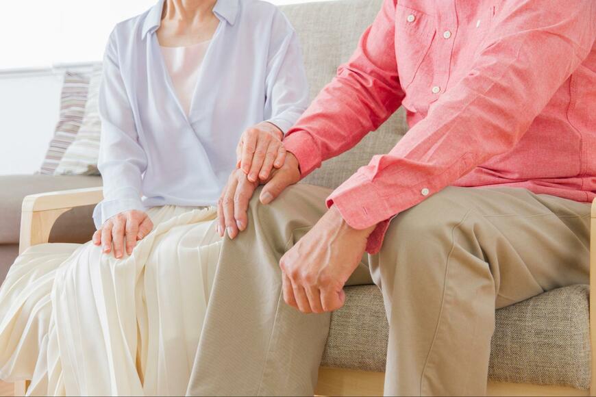 【65歳以上】いまどきシニア「貯蓄・生活費・年金額」の実態を解説！【厚生年金と国民年金】令和7年度の年金額はいくら？国民年金の「満額」も紹介