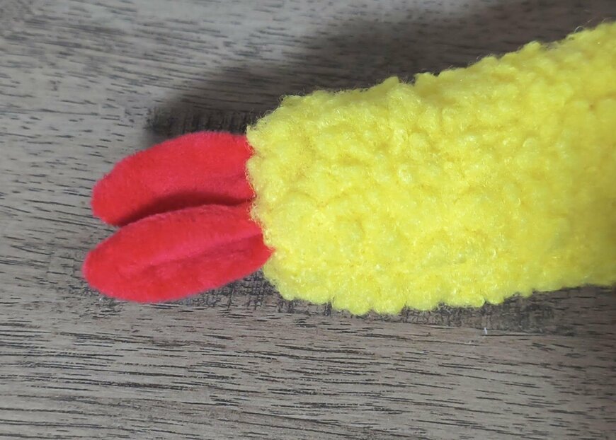 筆者撮影（キャンドゥ、シャカシャカおもちゃエビフライ）