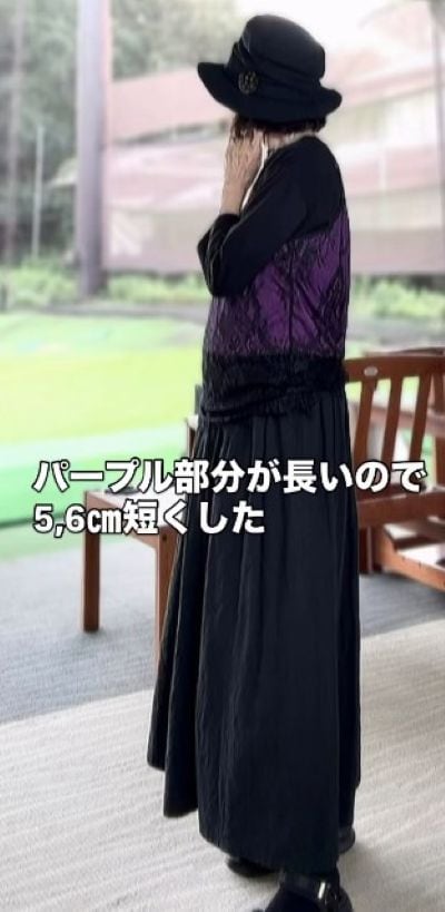 丈を調整した袴風パンツの後ろ姿