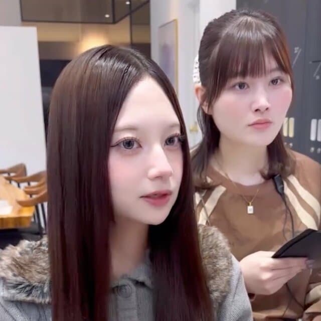 「やってみよかな」茶髪ロングを変えたい女性がプロに相談した結果…エアリーな黒髪美女に大変身！
