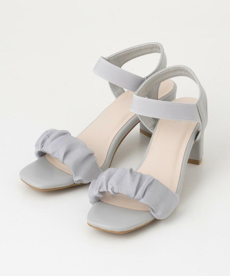 出所：ハニーズ公式オンラインストア ゴム使いヒールサンダル