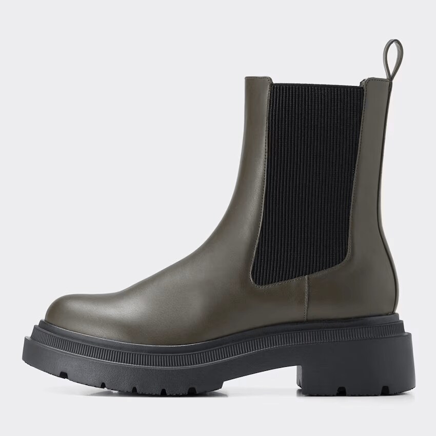 出所:GU(ジーユー)公式 ファッション通販サイト