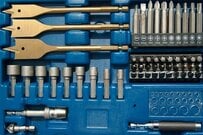 ロボアドバイザーの真逆を行く、DIYトレーディングのすすめ