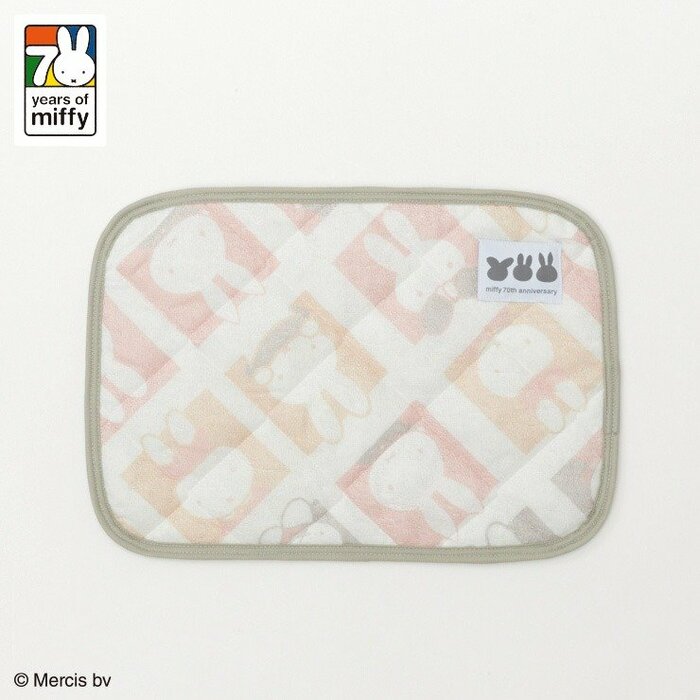 洗濯ネット使用にて洗濯機で洗える