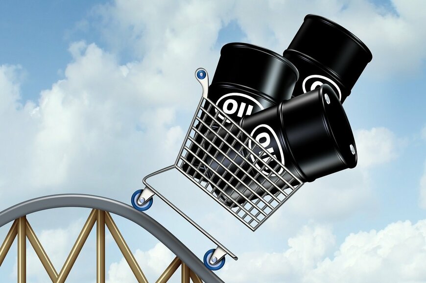 原油価格が暴落する可能性はあるのか。産油国や投機家の思惑