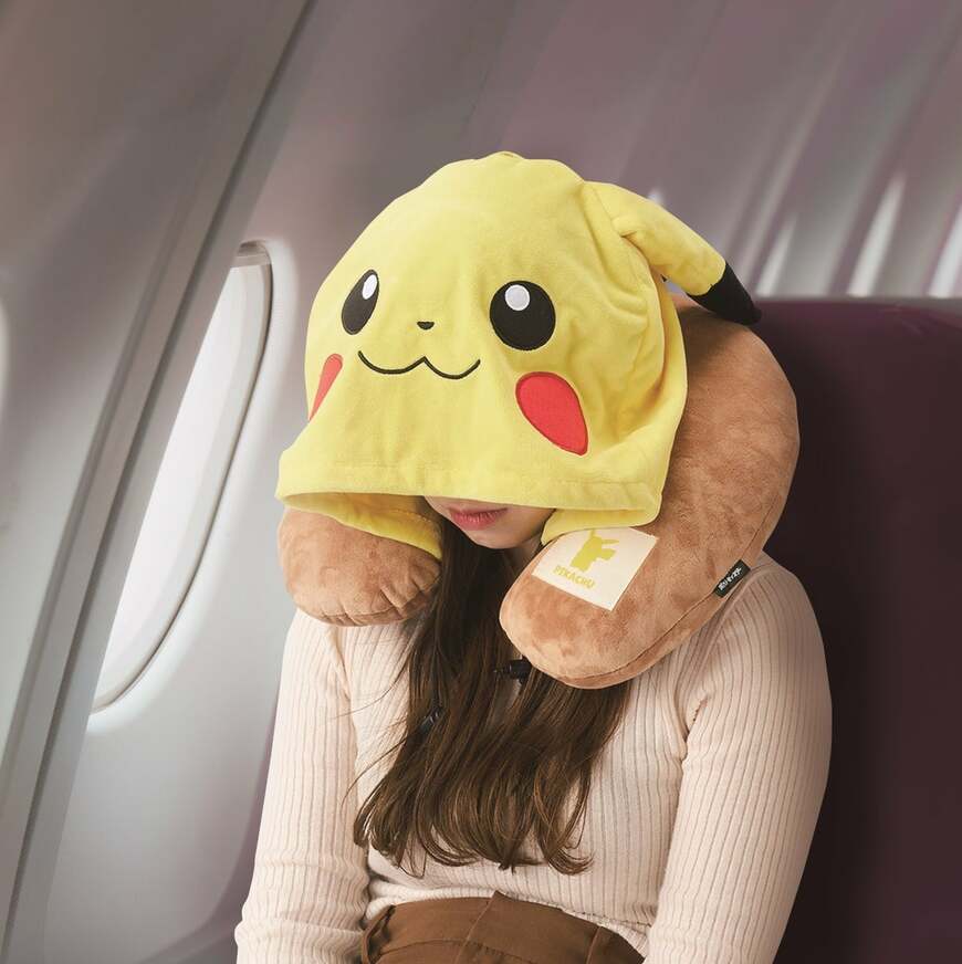 gowell公式オンラインショップ フード付ネックピロー(ピカチュウ、ヤドン、カビゴン)画像