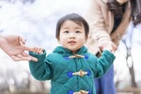 高市内閣「強い経済」政策発表！冬に助かる「電気・ガス料金負担軽減支援とは？」子育て世帯に嬉しい「こどもに一律2万円！」