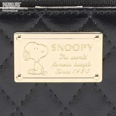 ピーナッツ(PEANUTS) キルト ラウンドファスナー折財布