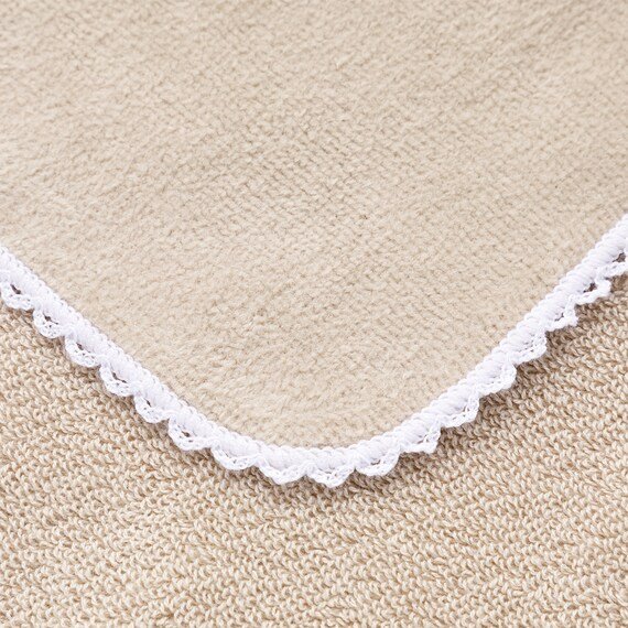 縁取りデザインもかわいく、大人も楽しめるアイテムです。