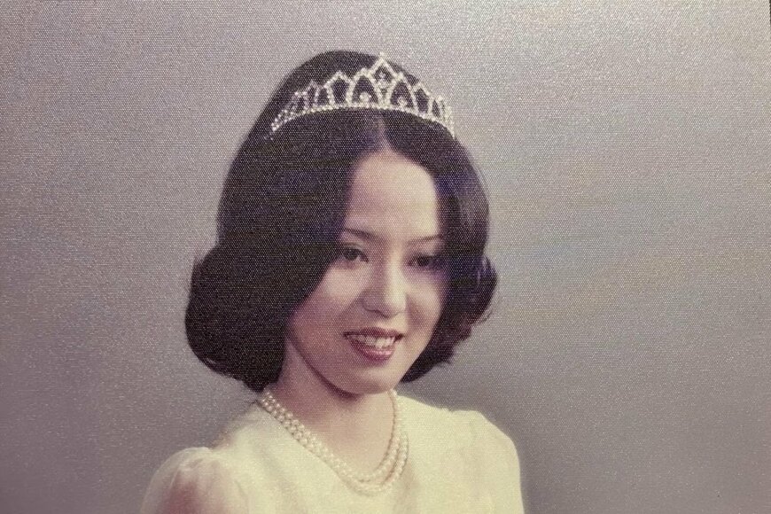 50年前に撮影された「母の結婚式写真」　加工不要の美しさに「女優かモデルさんみたい」