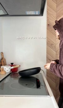 「レトロ可愛い！」地味なキッチン→ 「気分が上がる」DIYで大変身！おしゃれすぎる北欧リメイクに大反響