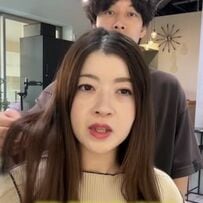 【大変身】「髪の長さは変えたくなくて…」女性が長さを変えずに印象チェンジ！透明感グレージュ×レイヤーカットで華やかな雰囲気に