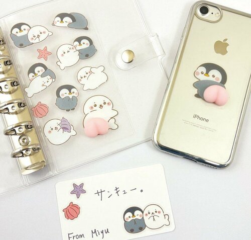 スマホやシール帳に貼って触って楽しめる